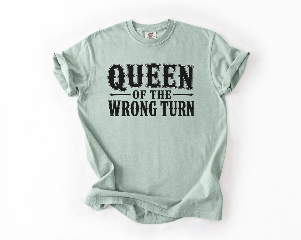 Queen of the Wrong Turn Tee - Bay